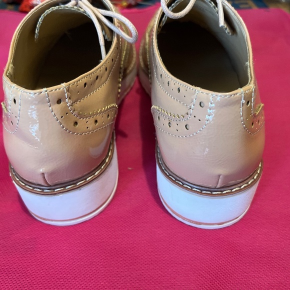 Steve Madden - Picture 4 of 7